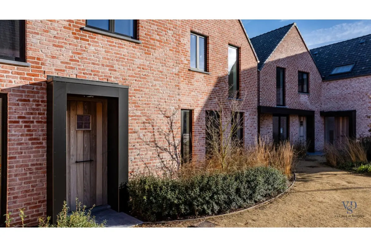 Huis te  koop in Dikkelvenne 9890 445000.00€ 3 slaapkamers 152.00m² - Zoekertje 679614