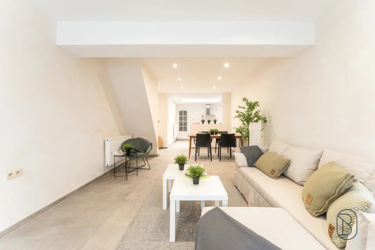 Huis te  in Ronse 9600 199500.00€ 4 slaapkamers 135.00m² - Zoekertje 680918