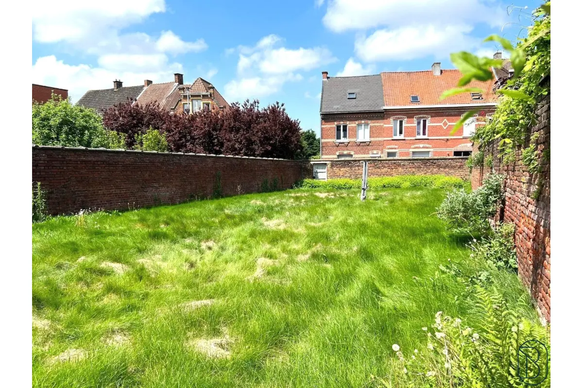 Grond te  in Ronse 9600 135000.00€  slaapkamers m² - Zoekertje 680172