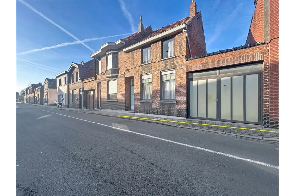 Huis te  koop in Sint-Gillis-Waas 9170 200000.00€ 2 slaapkamers 102.00m² - Zoekertje 681105