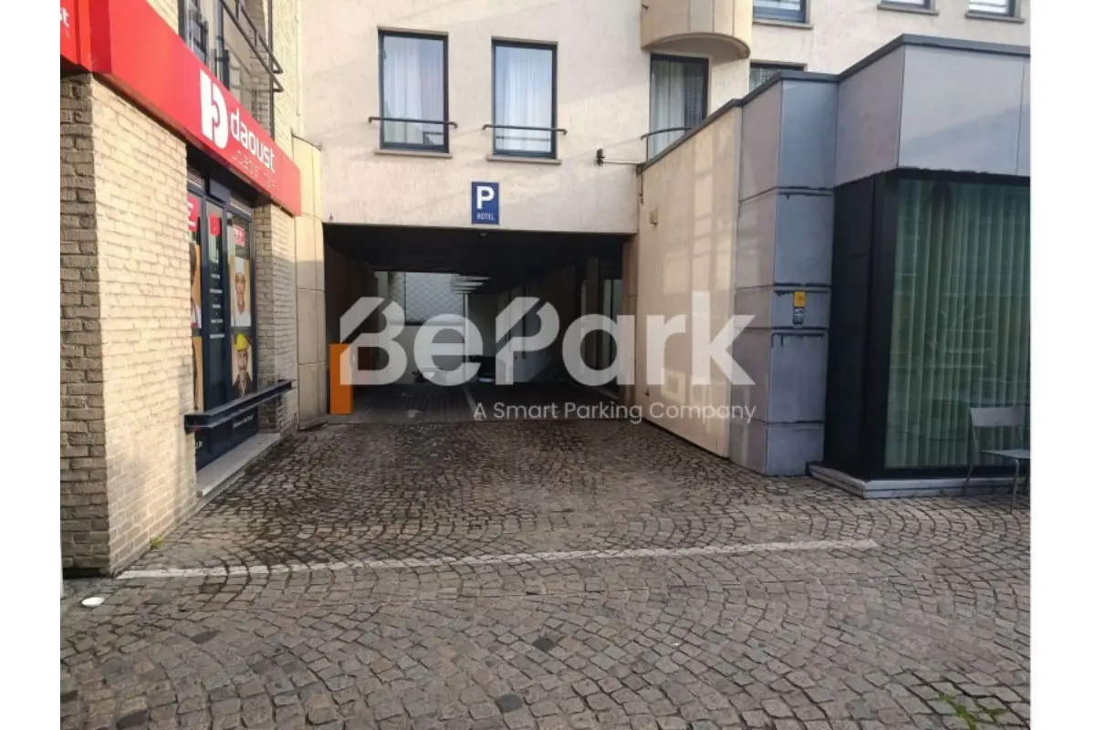 Parking te  huur in Aalst 9300 79.00€  slaapkamers m² - Zoekertje 681955