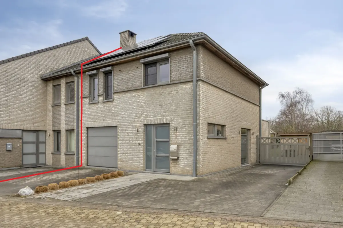 Huis te  koop in Baardegem 9310 439000.00€ 3 slaapkamers 164.00m² - Zoekertje 682365