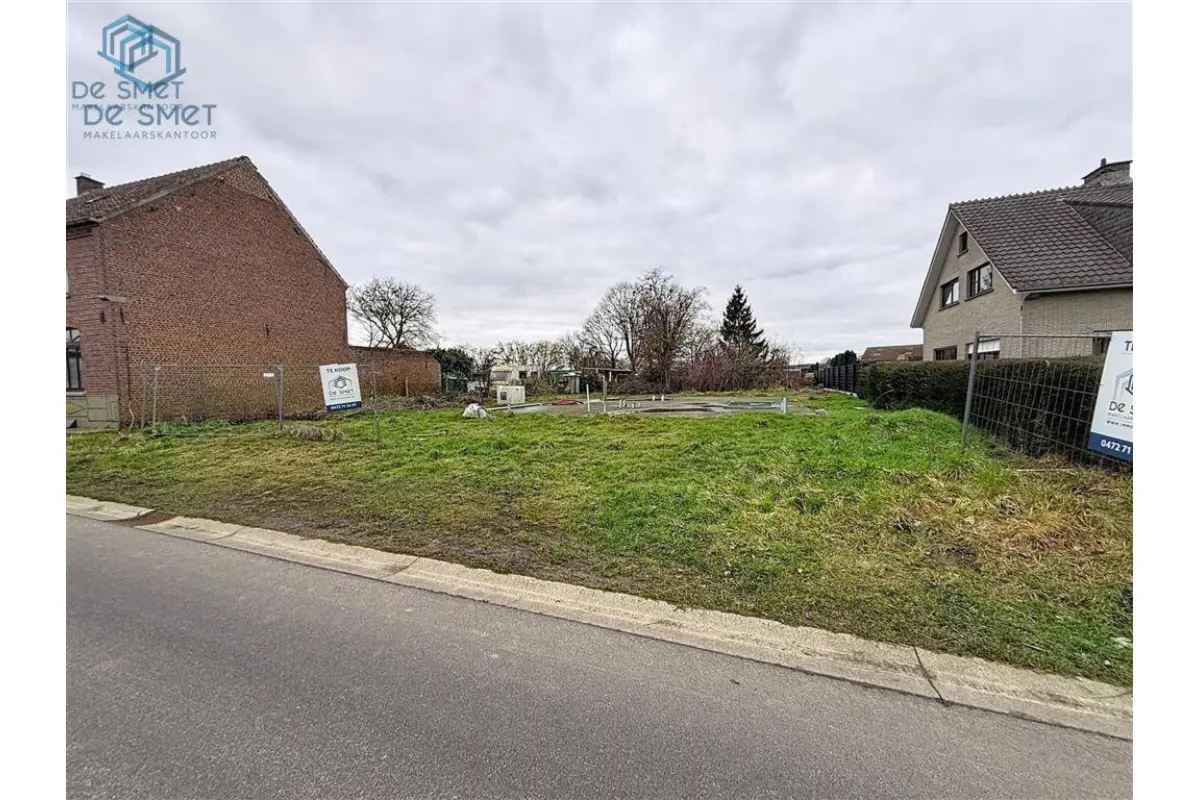 Grond te  koop in Lierde 9570 135000.00€  slaapkamers m² - Zoekertje 683013