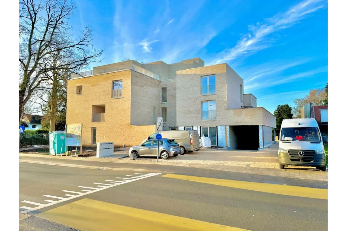 Benedenverdieping te  huur in Wachtebeke 9185 950.00€ 2 slaapkamers 150.00m² - Zoekertje 683809