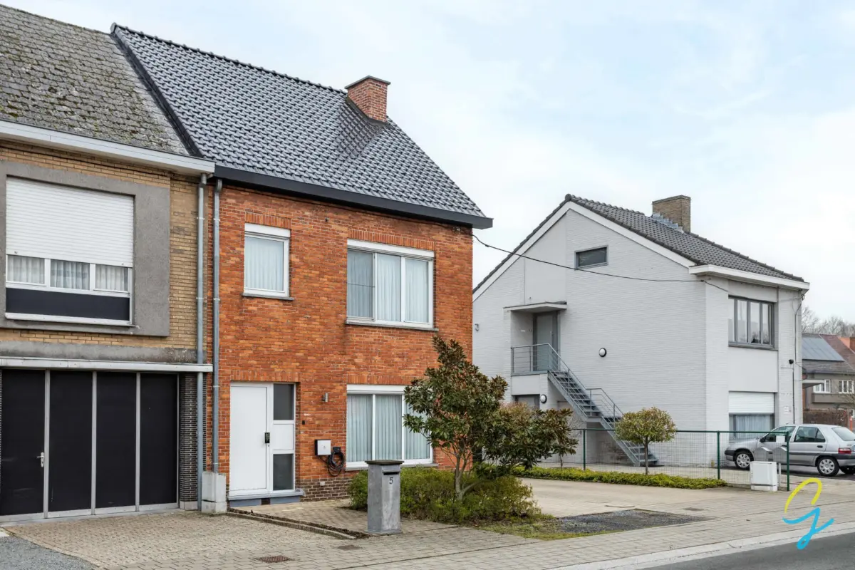 Huis te  koop in Laarne 9270 378000.00€ 3 slaapkamers 177.00m² - Zoekertje 684864