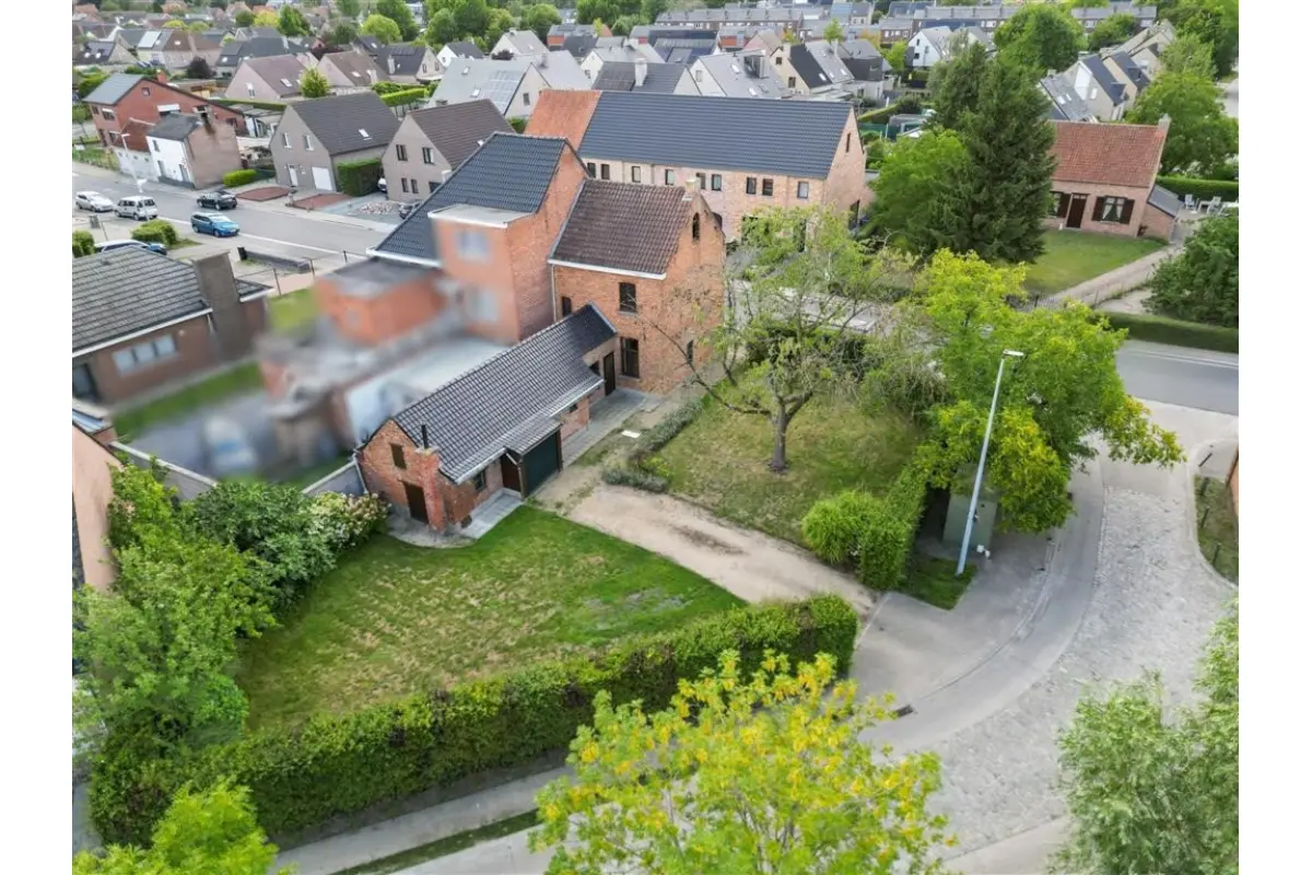 Huis te  koop in Sinaai-Waas 9112 275000.00€ 3 slaapkamers 155.00m² - Zoekertje 687672