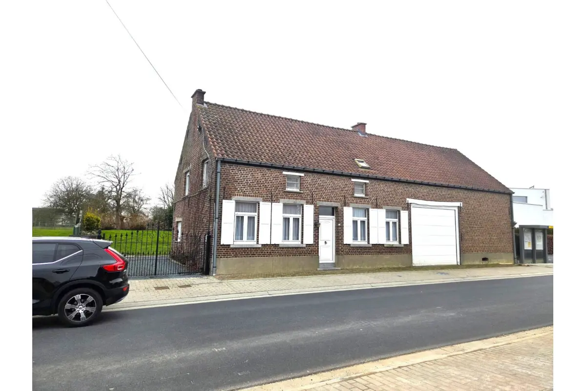 Huis te  koop in Waarbeke 9506 298000.00€ 3 slaapkamers 145.00m² - Zoekertje 689346