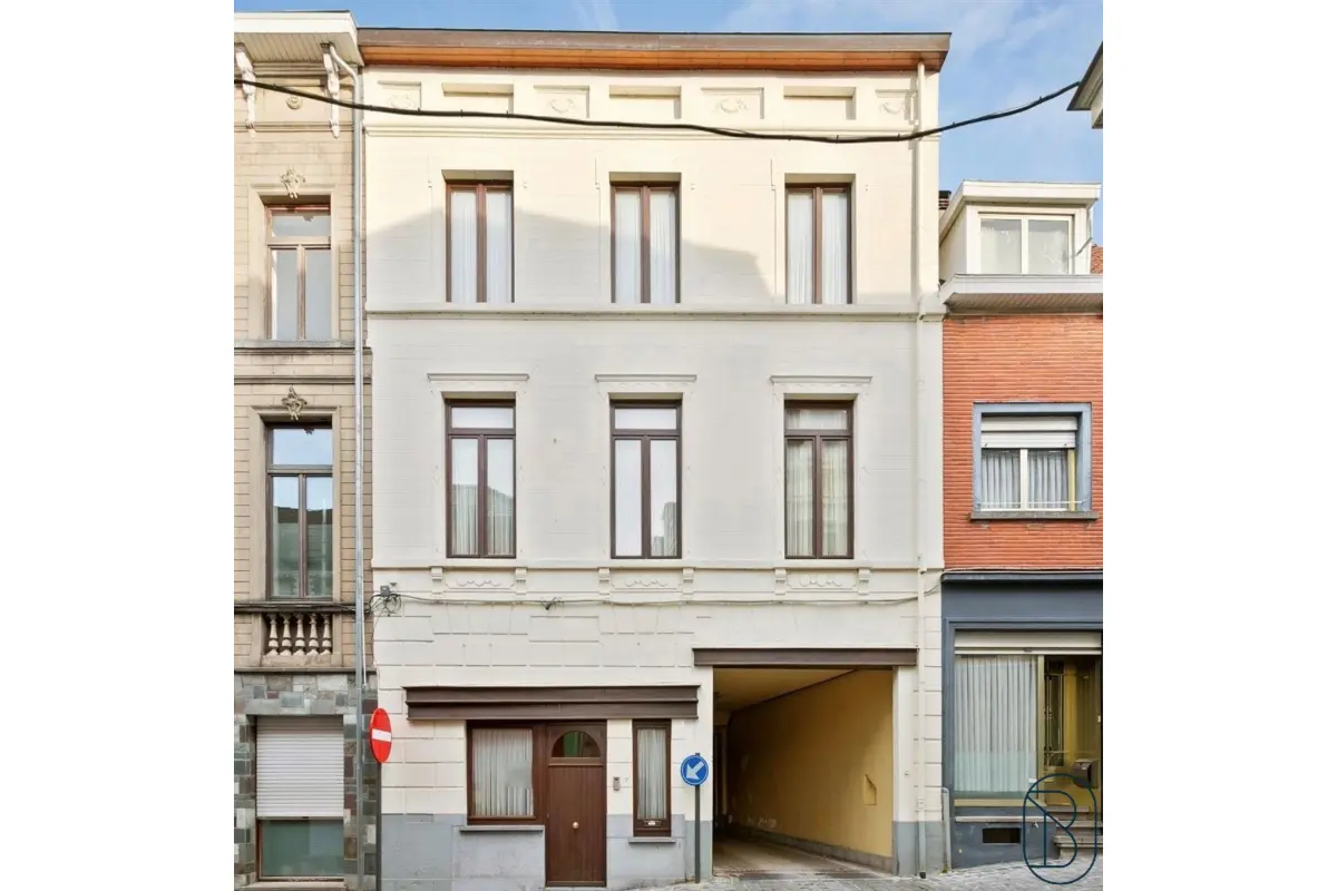 Appartementsgebouw te  koop in Geraardsbergen 9500 350000.00€ 3 slaapkamers 190.00m² - Zoekertje 690055