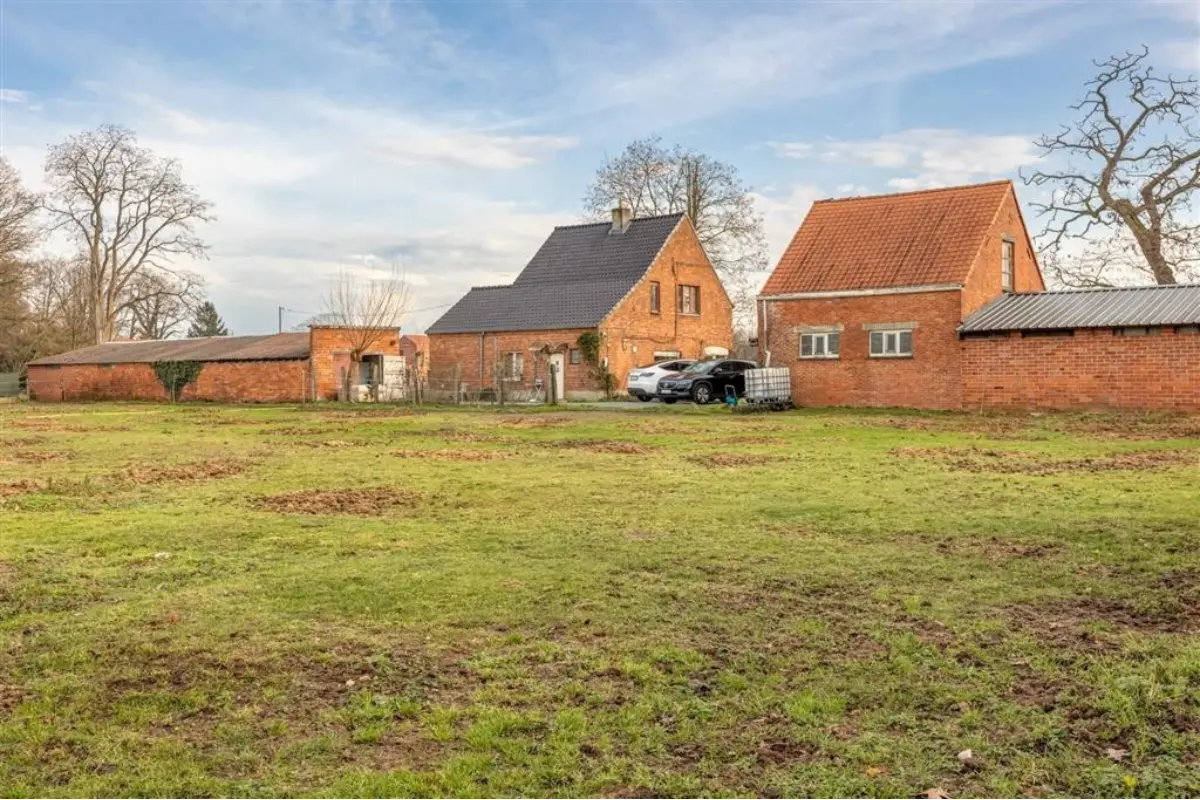 Huis te  koop in Waasmunster 9250 795000.00€ 2 slaapkamers 150.00m² - Zoekertje 690250