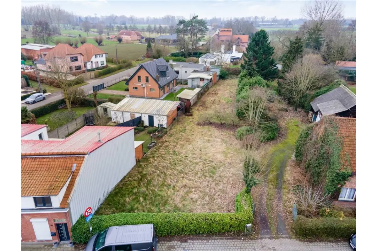 Grond te  koop in Nieuwkerken-Waas 9100 209000.00€  slaapkamers m² - Zoekertje 691031