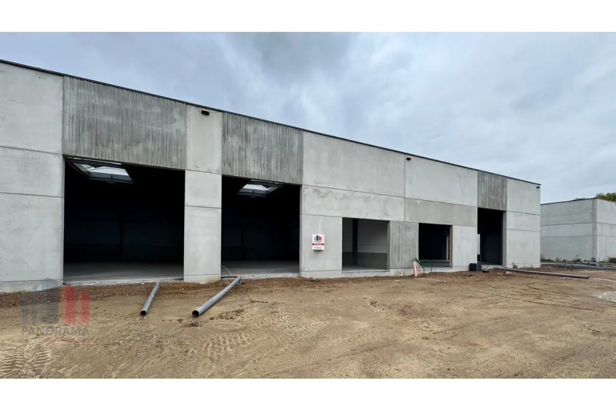 Handelszaak te  huur in Aalst 9300 1800.00€  slaapkamers 240.00m² - Zoekertje 691451