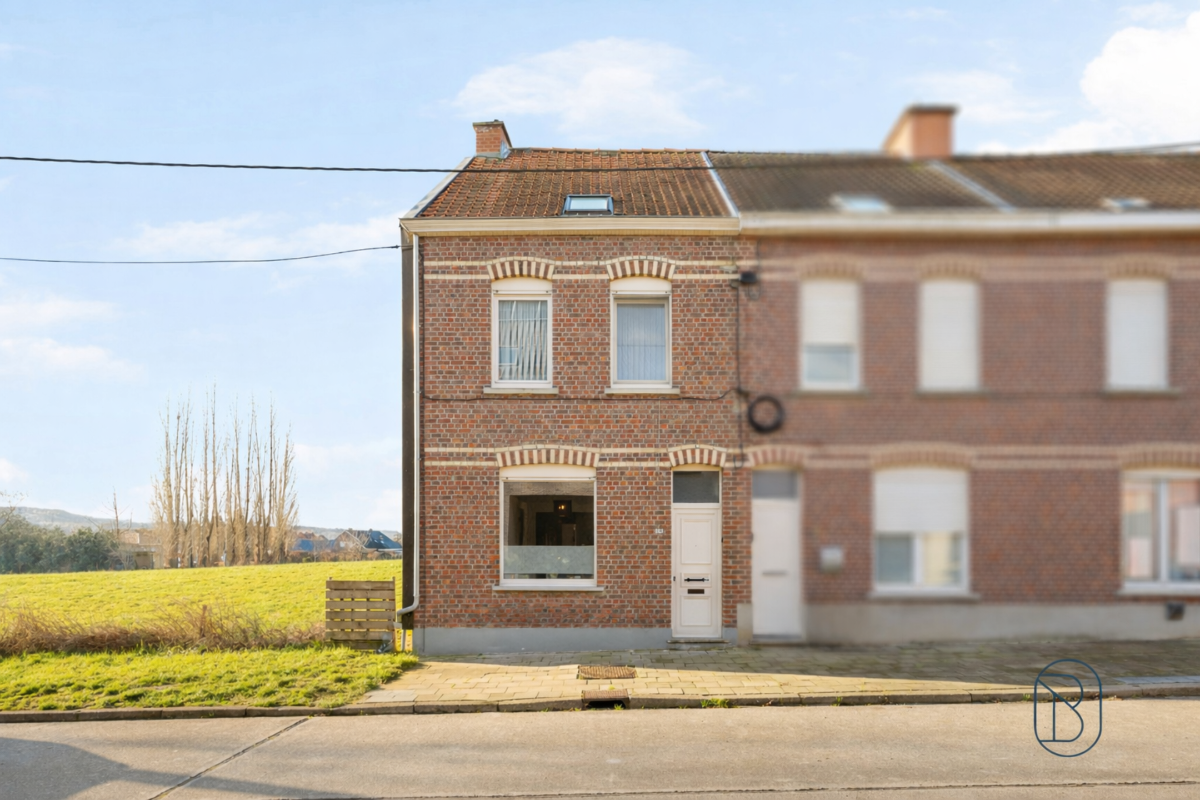 Huis te  koop in Ronse 9600 229000.00€ 3 slaapkamers 160.00m² - Zoekertje 691679