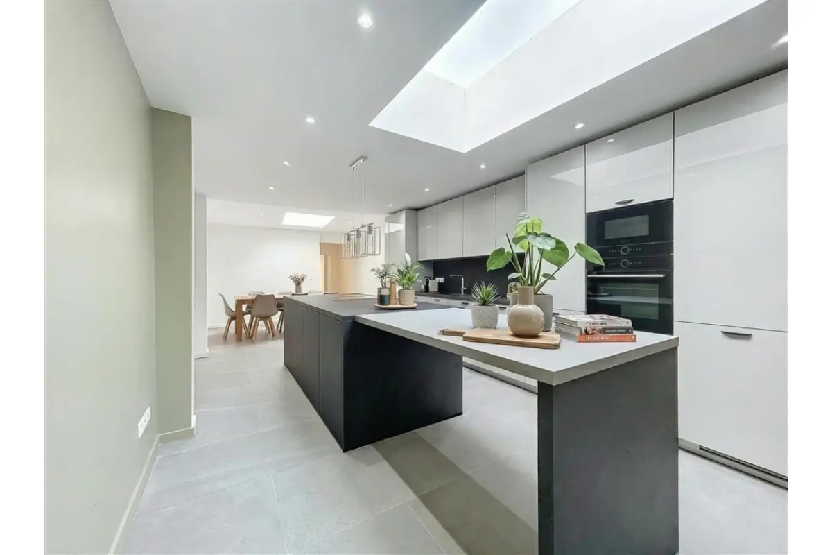 Huis te  koop in Sint-Niklaas 9100 399000.00€ 3 slaapkamers 165.00m² - Zoekertje 691684