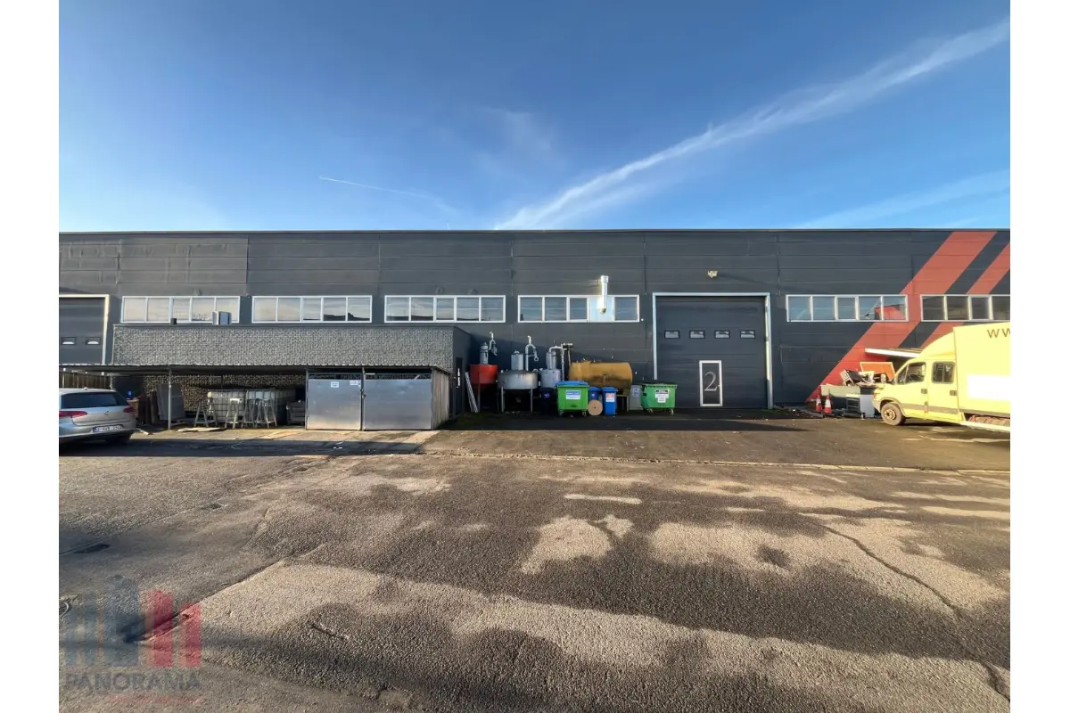 Handelszaak te  huur in Zele 9240 6150.00€  slaapkamers 1309.00m² - Zoekertje 692537