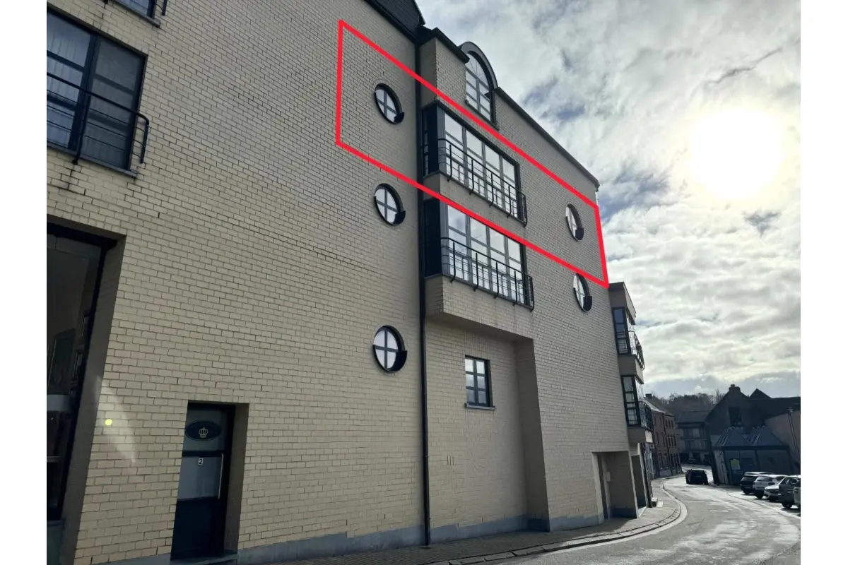 Appartement te  huur in Geraardsbergen 9500 950.00€ 2 slaapkamers 128.00m² - Zoekertje 693175