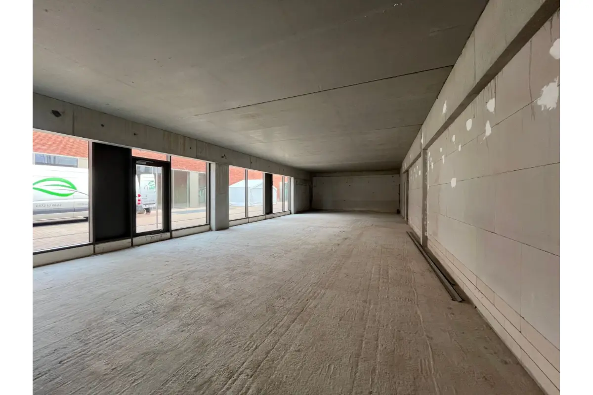 Handelszaak te  huur in Hamme 9220 1200.00€  slaapkamers 162.00m² - Zoekertje 692520