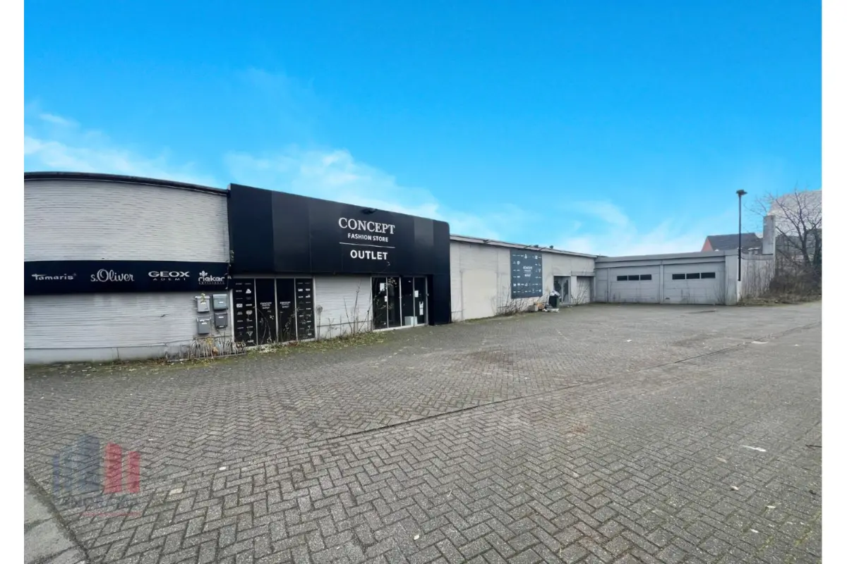 Handelszaak te  huur in Gijzegem 9308 125000.00€  slaapkamers 2660.00m² - Zoekertje 692519