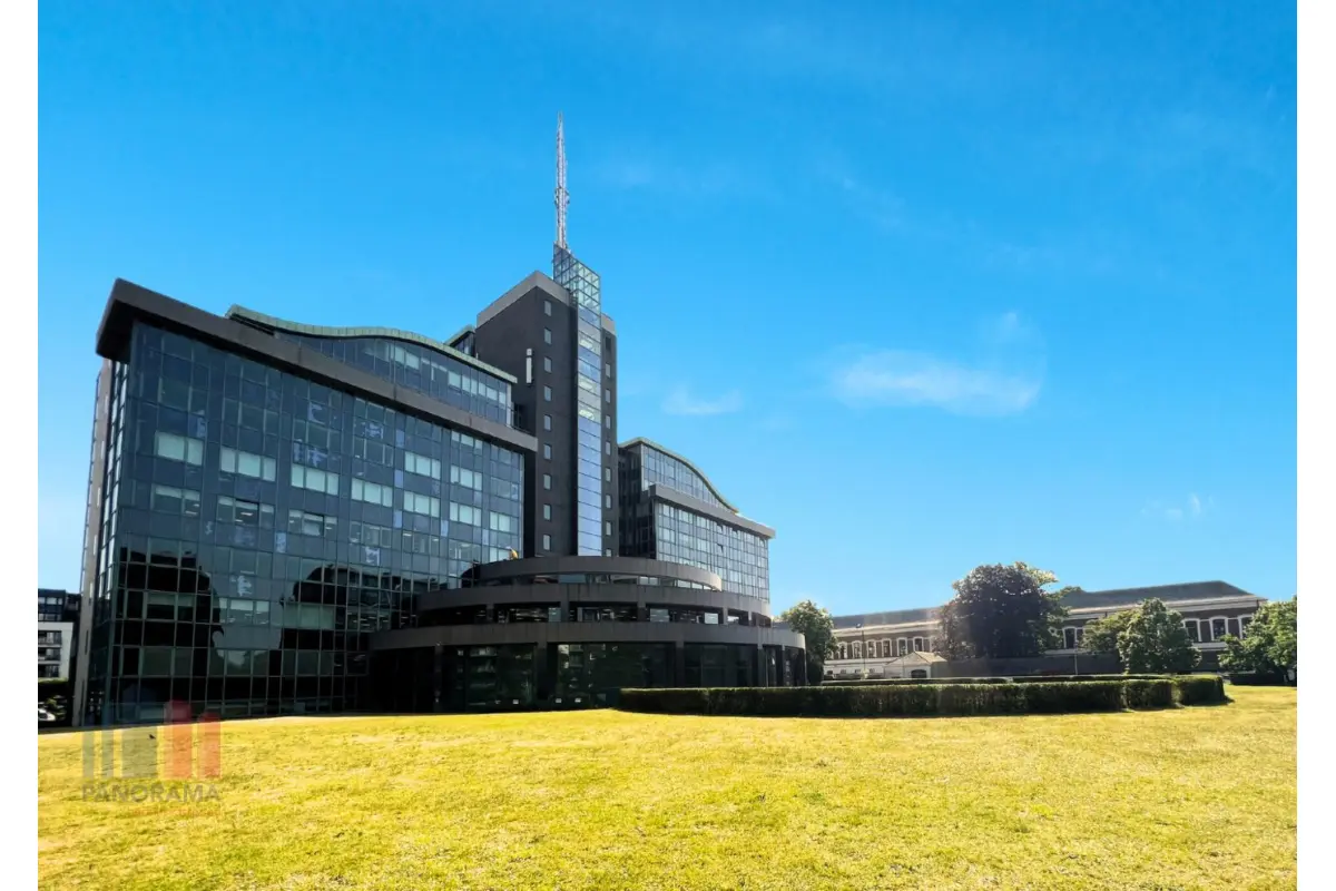 Handelszaak te  huur in Gent 9000 4907.00€  slaapkamers 512.00m² - Zoekertje 693736