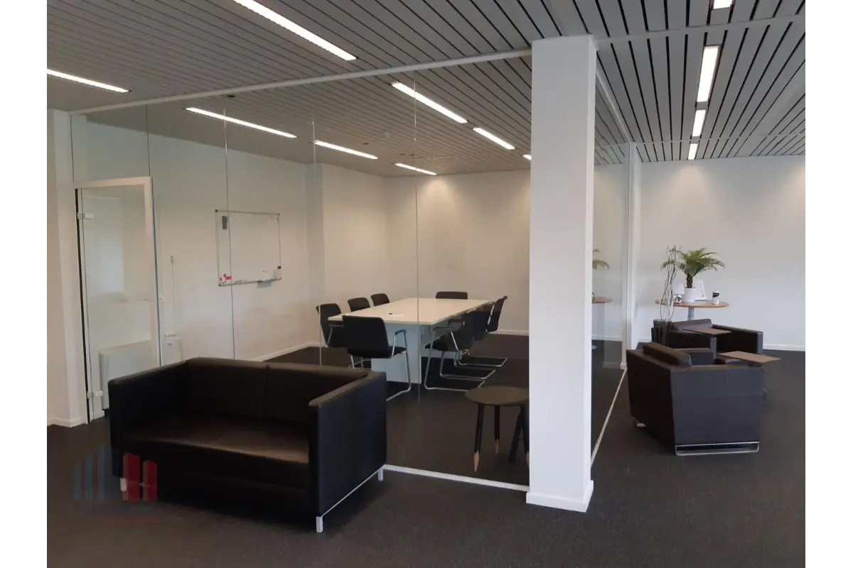 Handelszaak te  huur in Aalst 9300 5909.00€  slaapkamers 144.00m² - Zoekertje 693757