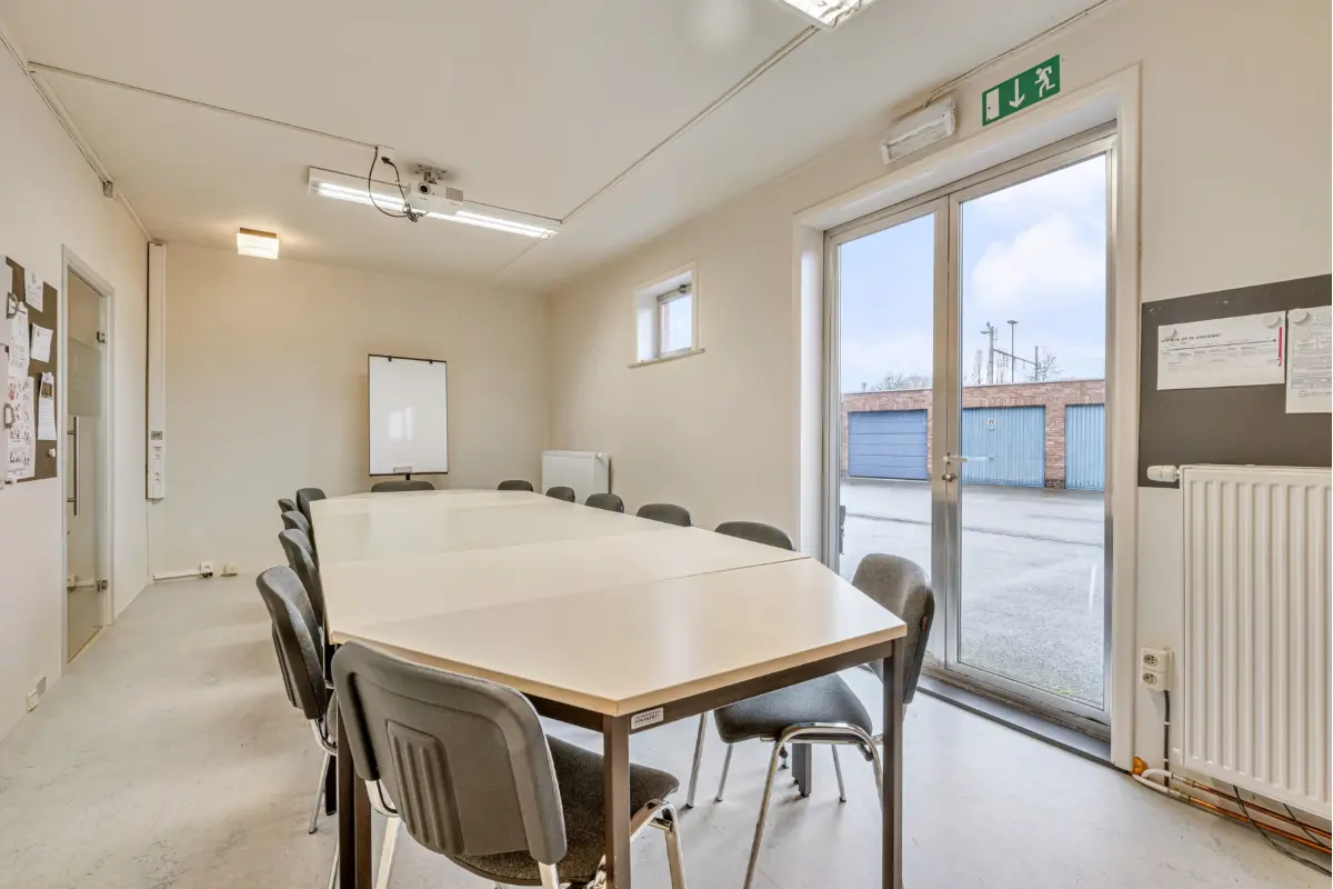 Appartementsgebouw te  koop in Lokeren 9160 159000.00€  slaapkamers 104.00m² - Zoekertje 696607