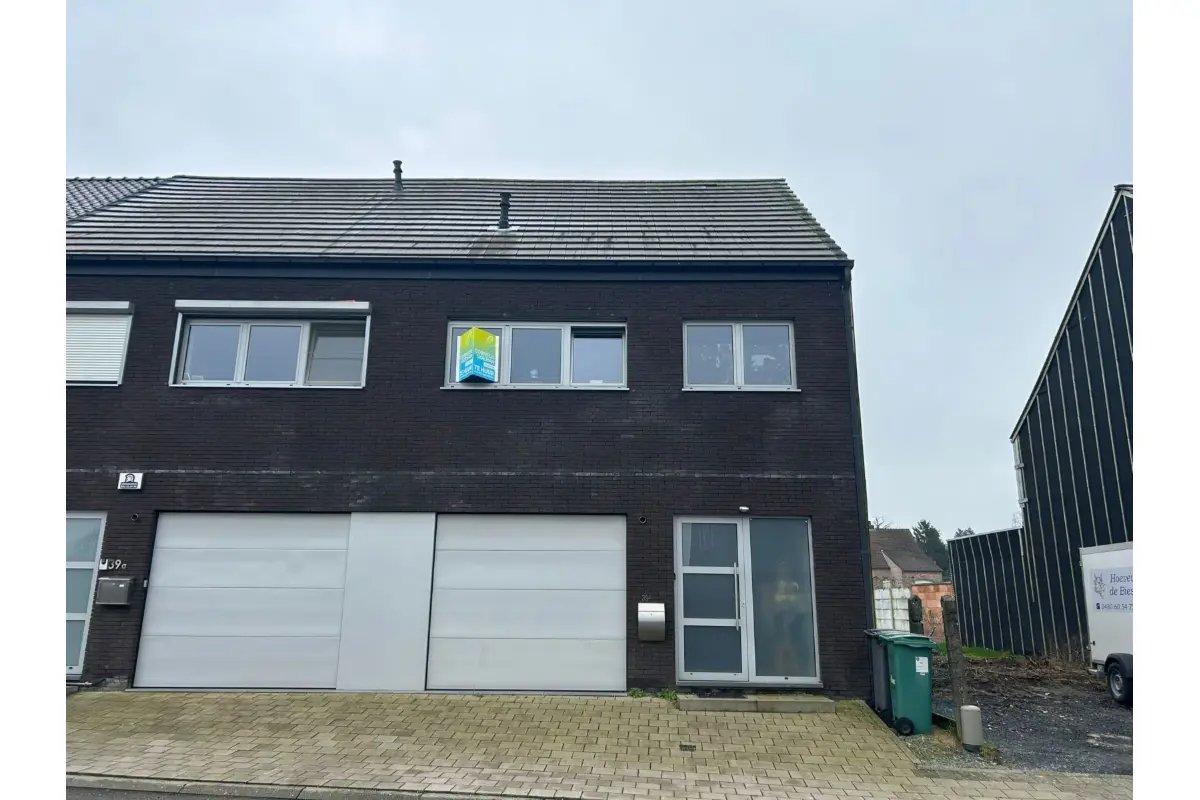 Huis te  huur in Erpe-Mere 9420 1150.00€ 3 slaapkamers 206.00m² - Zoekertje 697578