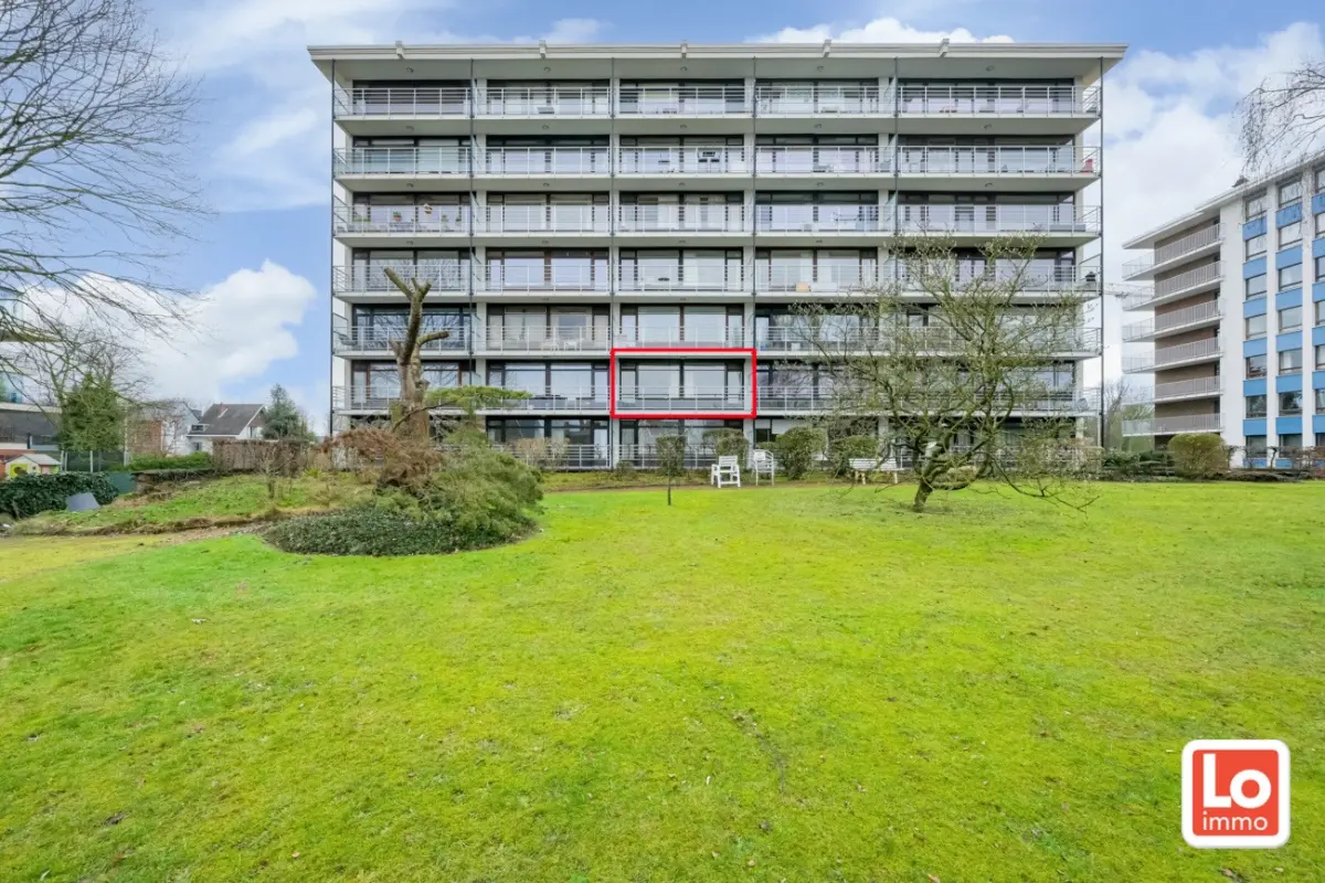Appartement te  koop in Sint-Amandsberg 9040 298000.00€ 2 slaapkamers 105.00m² - Zoekertje 697183