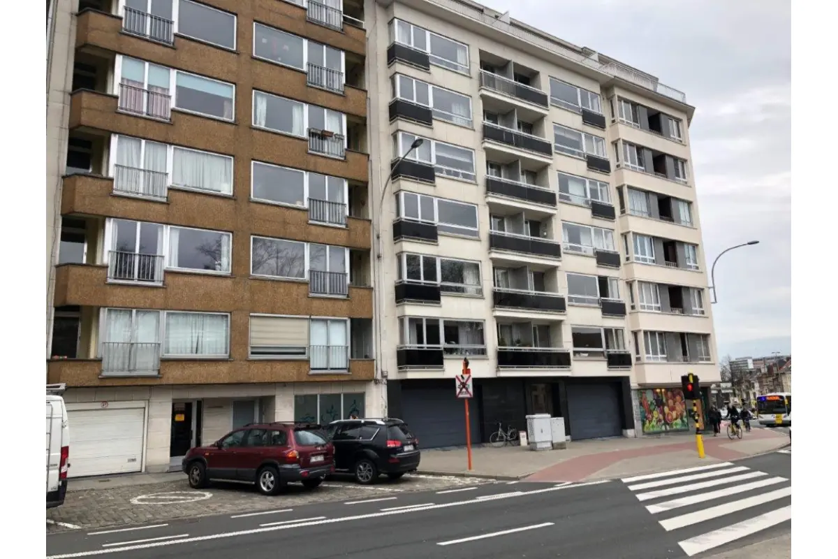 Parking te  huur in Gent 9000 75.00€  slaapkamers m² - Zoekertje 697990
