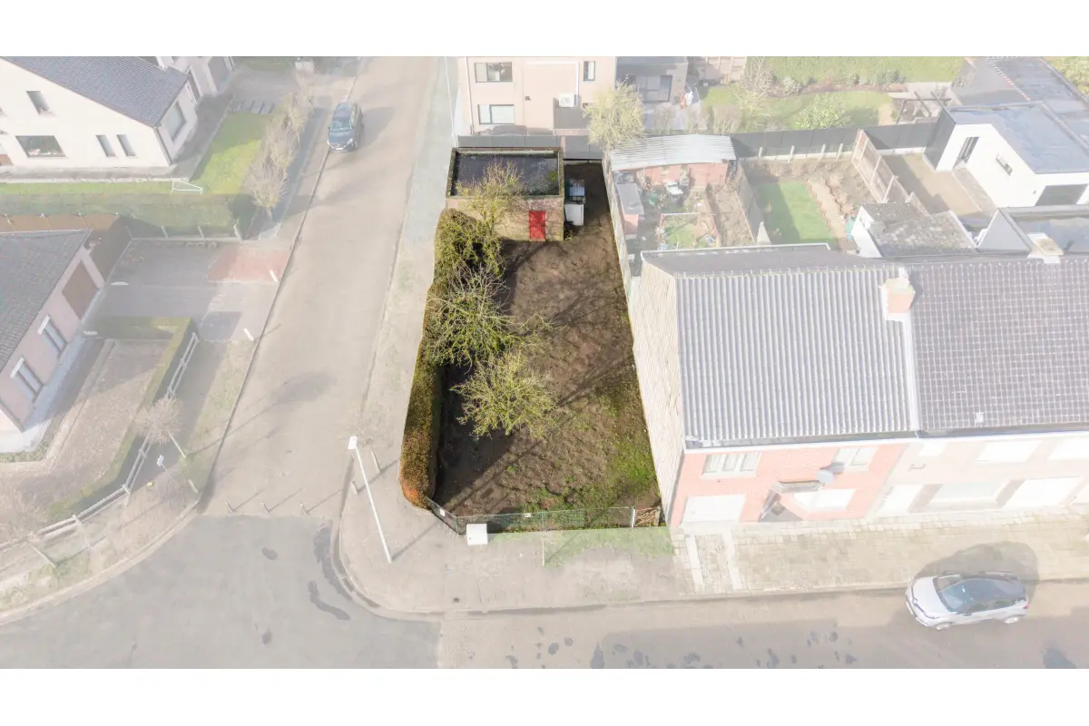 Grond te  koop in Zele 9240 149000.00€  slaapkamers m² - Zoekertje 697466