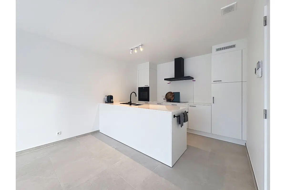 Appartement te  huur in Oostakker 9041 1100.00€ 2 slaapkamers 80.00m² - Zoekertje 701237