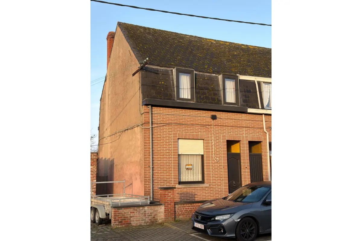 Huis te  koop in Wetteren 9230 174000.00€ 2 slaapkamers 110.00m² - Zoekertje 702614