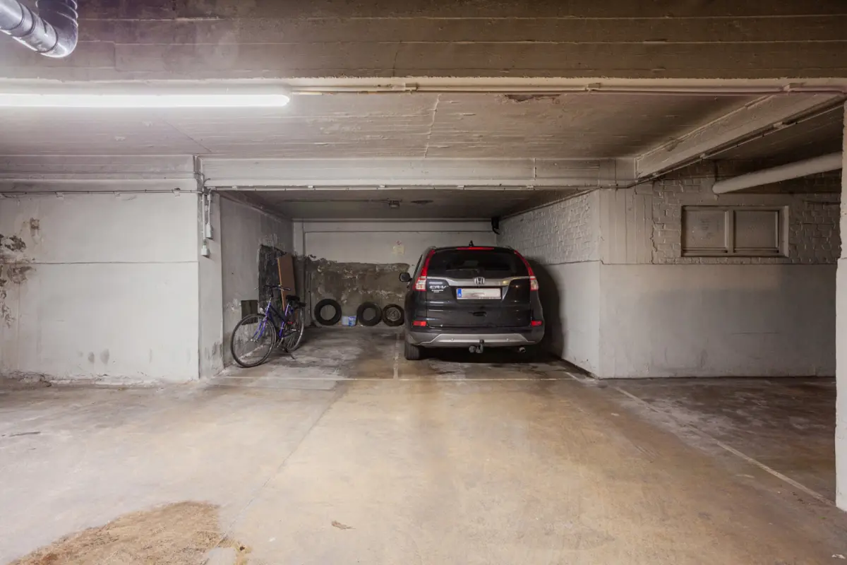Parking & garage te  koop in Gent 9000 40000.00€  slaapkamers m² - Zoekertje 703152