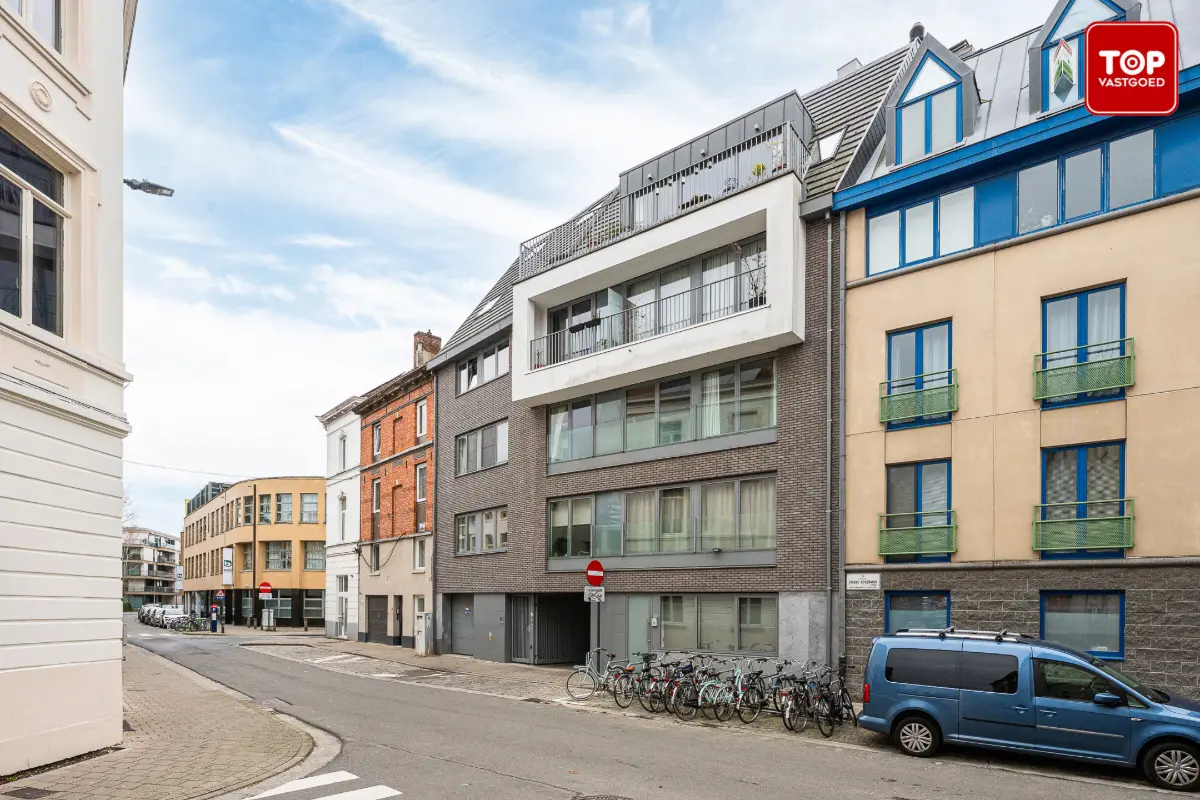 Appartement te  koop in Gent 9000 425000.00€ 2 slaapkamers 97.00m² - Zoekertje 705136
