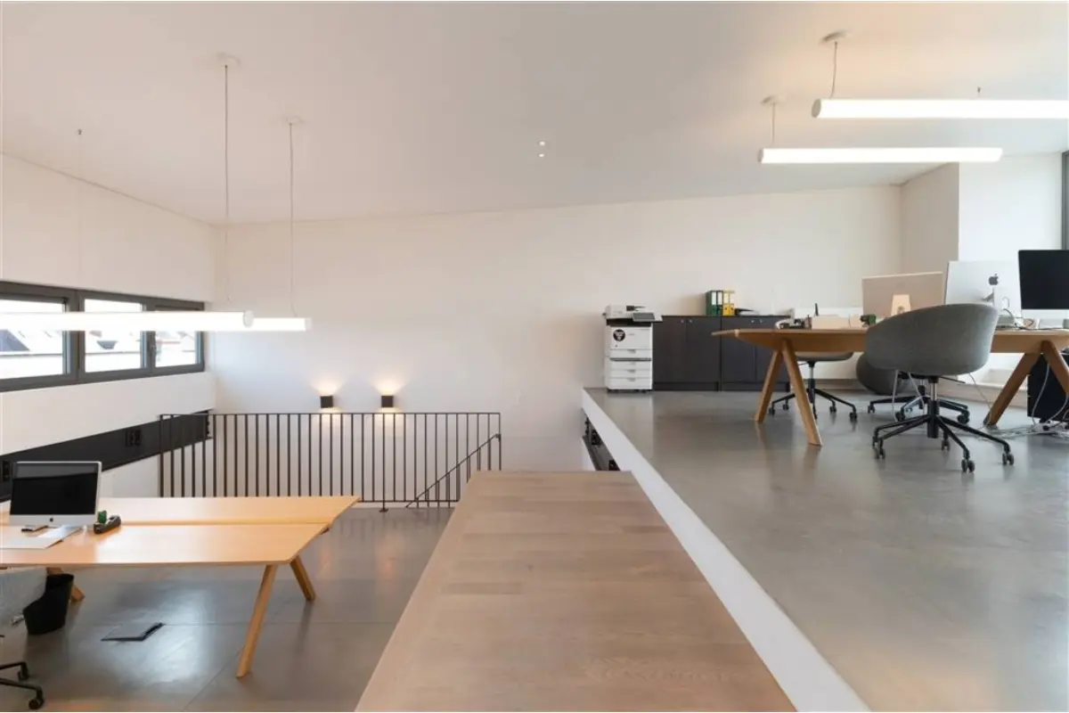 Handelszaak te  koop in Herzele 9550 665000.00€  slaapkamers 311.00m² - Zoekertje 705279