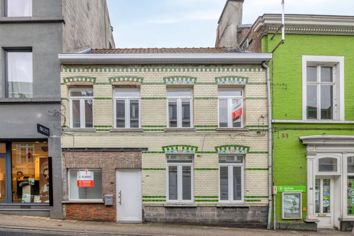 Huis te  koop in Wetteren 9230 249000.00€ 4 slaapkamers 125.00m² - Zoekertje 706522