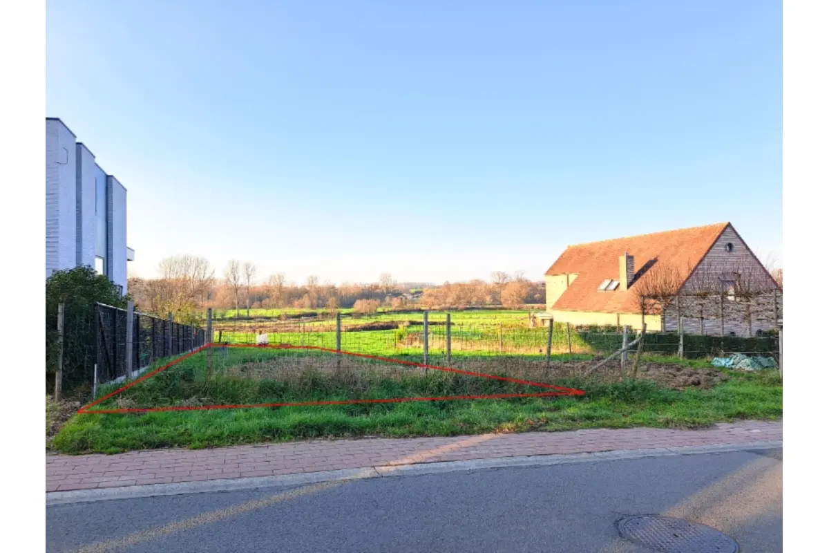Grond te  koop in Pollare 9401 205000.00€  slaapkamers m² - Zoekertje 705725