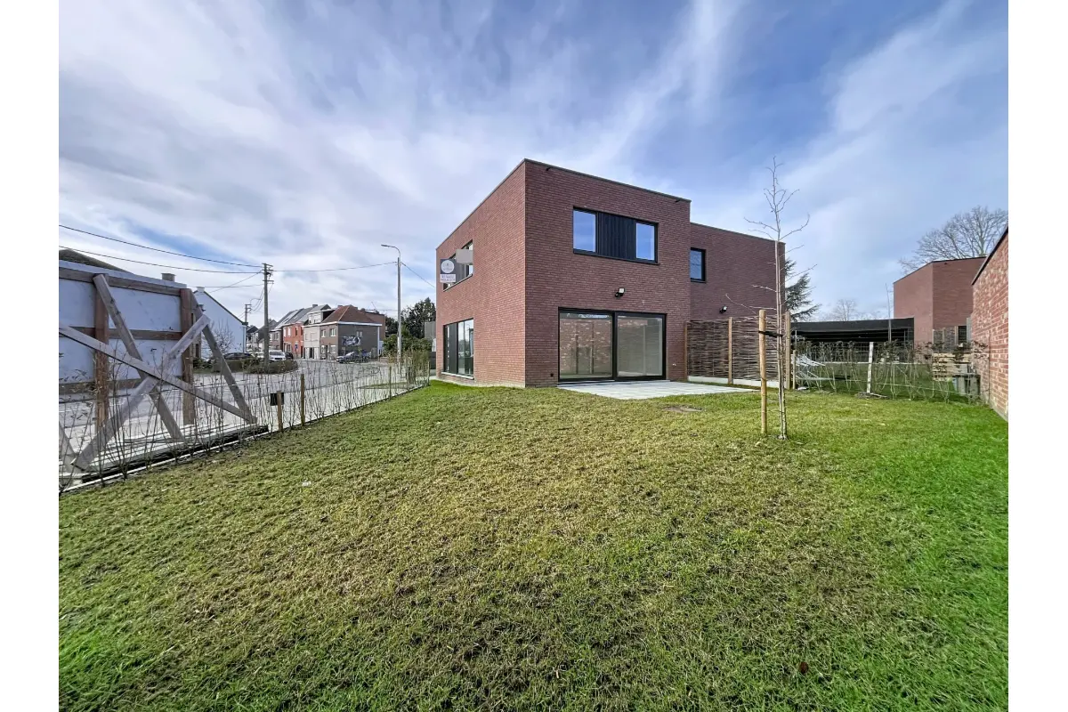 Huis te  koop in Wetteren 9230 427000.00€ 3 slaapkamers 121.00m² - Zoekertje 708017