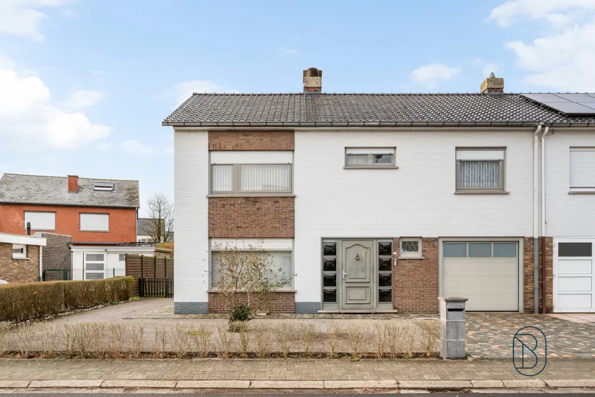 Huis te  koop in Oudenaarde 9700 330000.00€ 4 slaapkamers 182.00m² - Zoekertje 708837