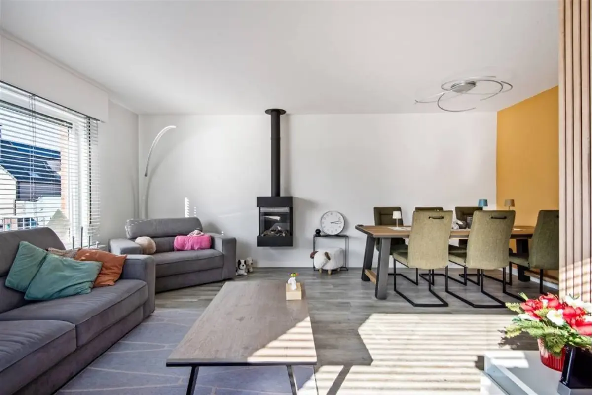Huis te  koop in Belsele 9111 559000.00€ 4 slaapkamers 191.00m² - Zoekertje 709368