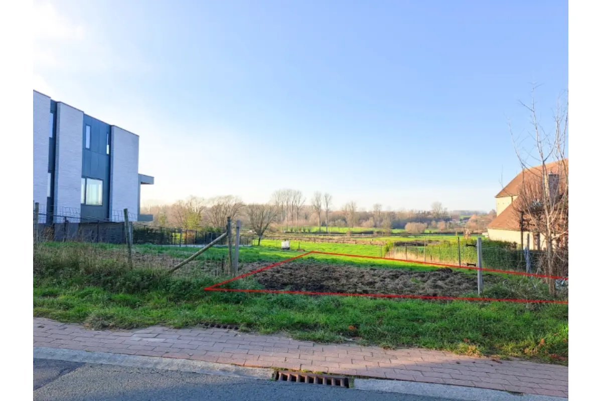 Grond te  koop in Pollare 9401 195000.00€  slaapkamers m² - Zoekertje 709265