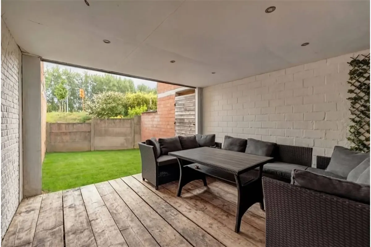Huis te  koop in Temse 9140 239000.00€ 2 slaapkamers 102.00m² - Zoekertje 711941