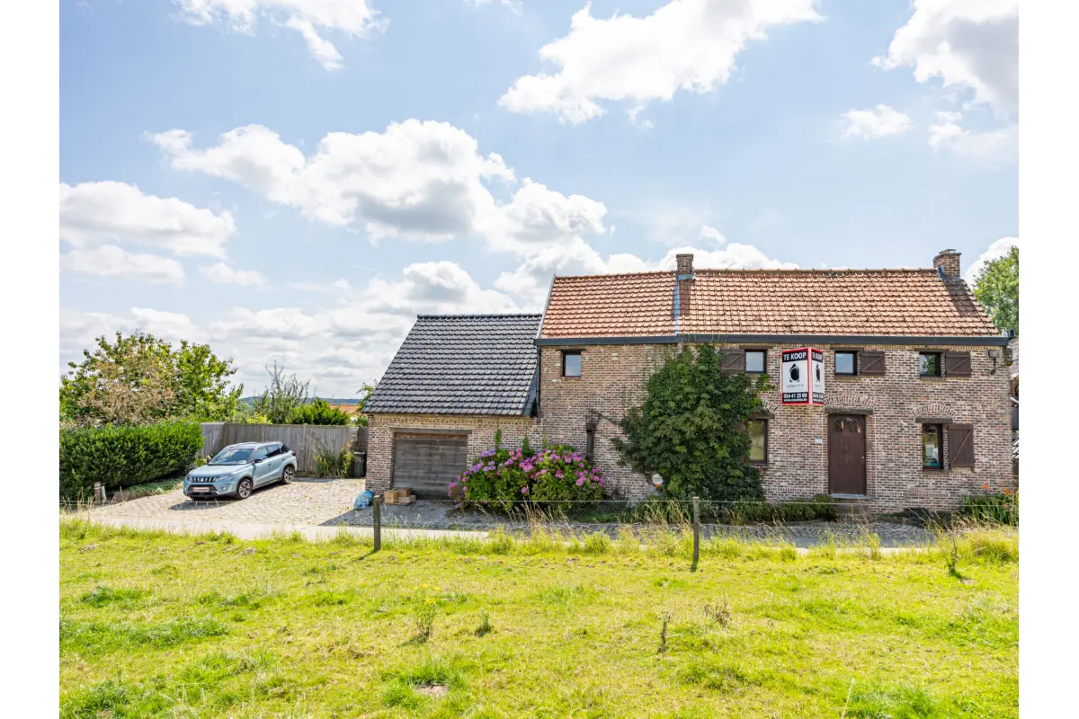Huis te  koop in Brakel 9660 340000.00€ 4 slaapkamers 216.00m² - Zoekertje 713304