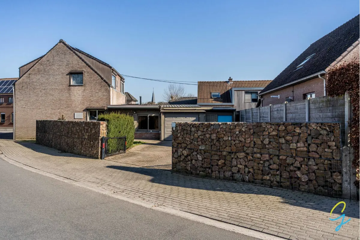 Huis te  koop in Hamme 9220 289000.00€ 4 slaapkamers 183.00m² - Zoekertje 713714