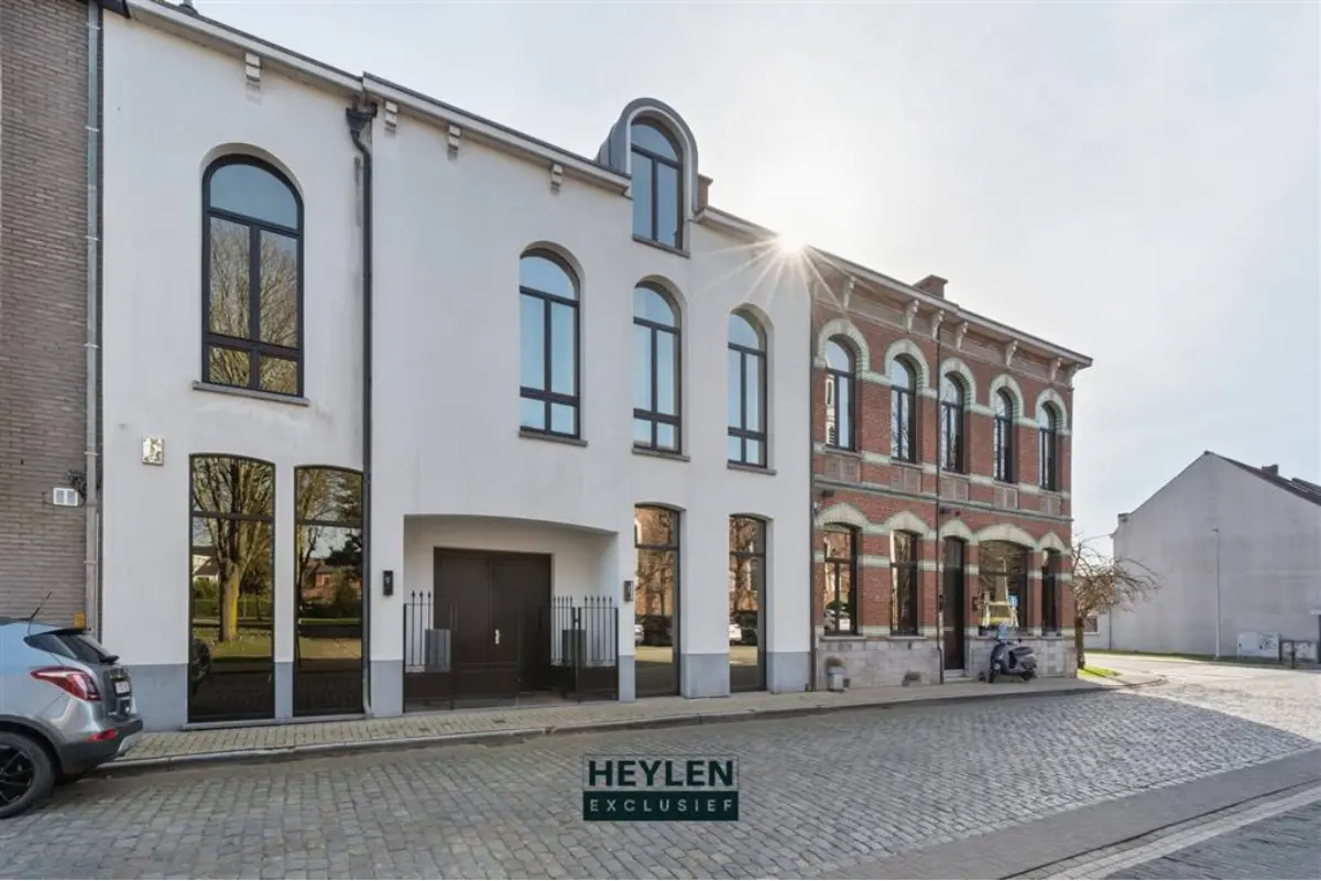 Huis te  koop in Meerdonk 9170 1599000.00€ 5 slaapkamers 840.00m² - Zoekertje 713745