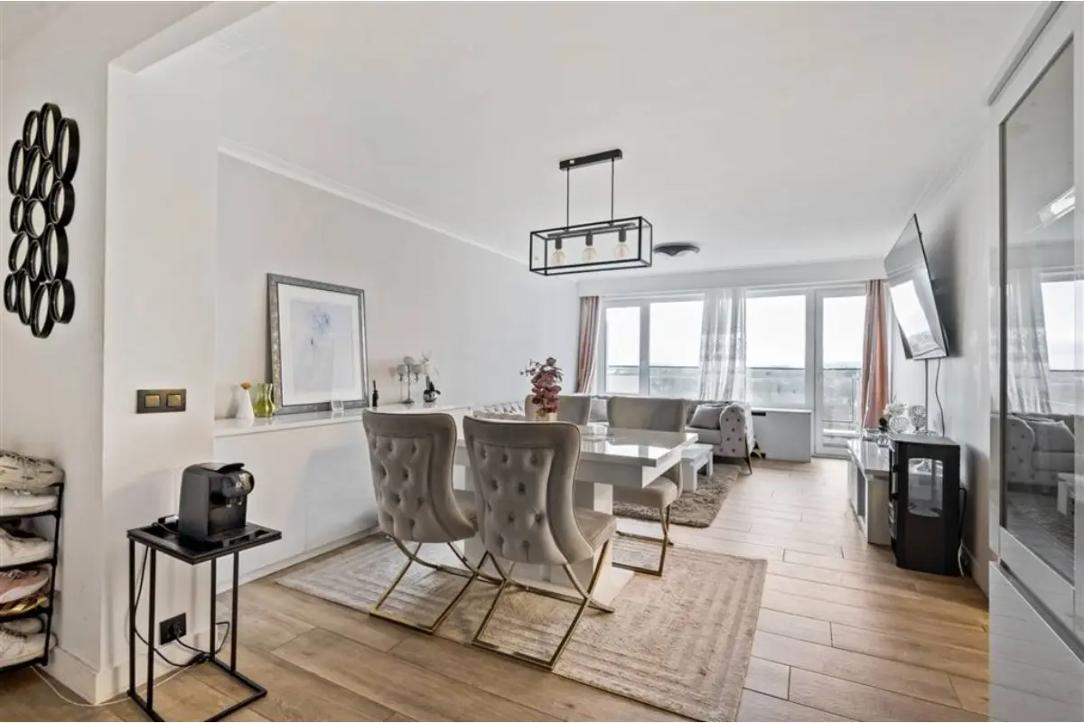 Appartement te  koop in Sint-Niklaas 9100 195000.00€ 3 slaapkamers 94.00m² - Zoekertje 713784