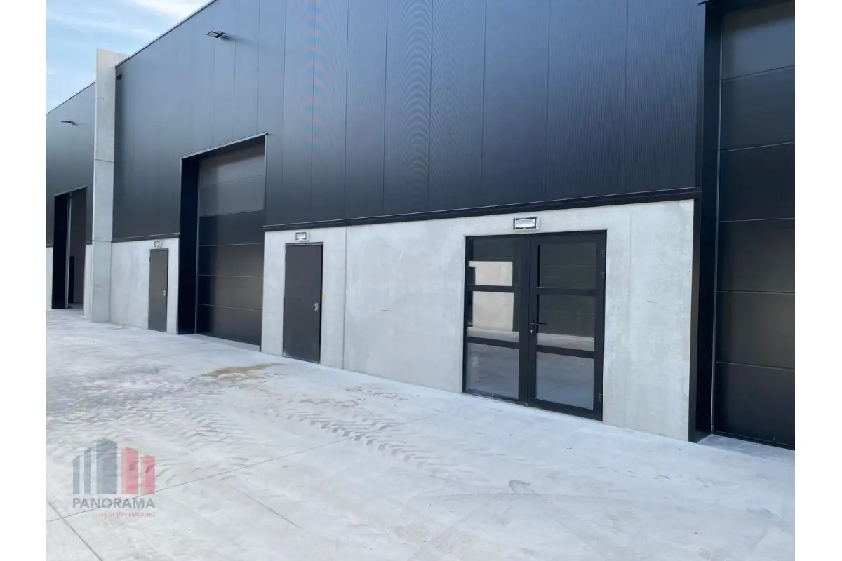 Handelszaak te  huur in Buggenhout 9255 1970.00€  slaapkamers 346.00m² - Zoekertje 714571