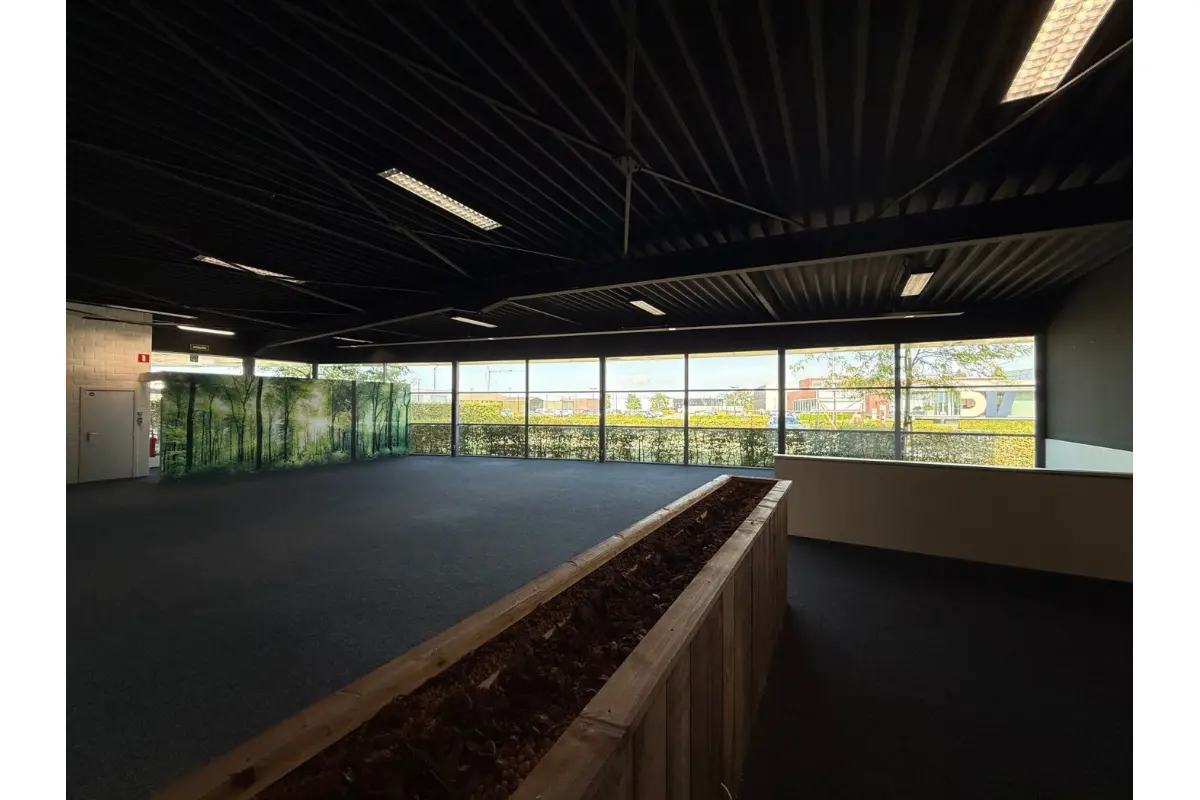 Handelszaak te  huur in Maldegem 9990 4593.00€  slaapkamers 960.00m² - Zoekertje 716245