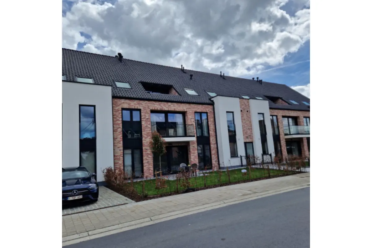 Appartement te  huur in Wieze 9280 1075.00€ 2 slaapkamers m² - Zoekertje 716194