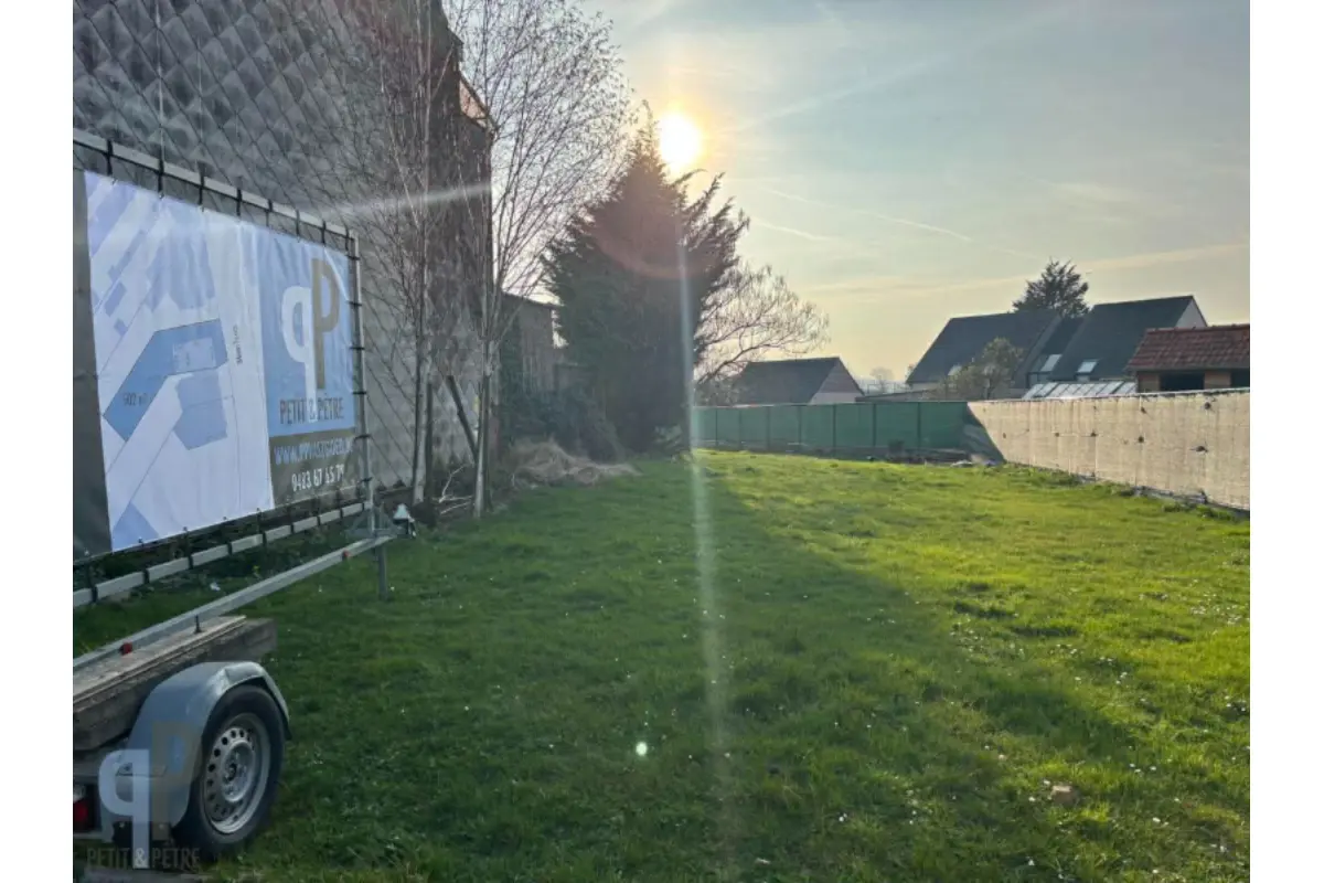 Bouwgrond te  in Zottegem 9620 215000.00€  slaapkamers m² - Zoekertje 719189