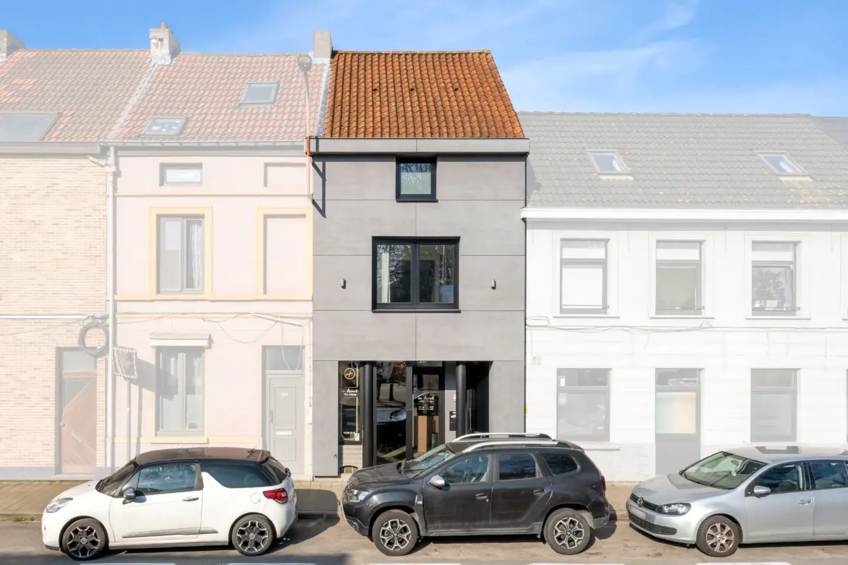 Appartementsgebouw te  koop in Sint-Amandsberg 9040 398000.00€ 2 slaapkamers 123.00m² - Zoekertje 718348
