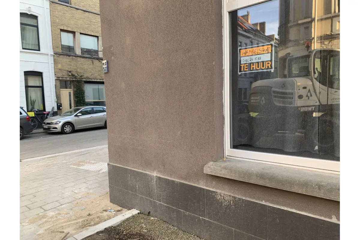 Handelszaak te  huur in Ledeberg 9050 800.00€ 0 slaapkamers m² - Zoekertje 719363